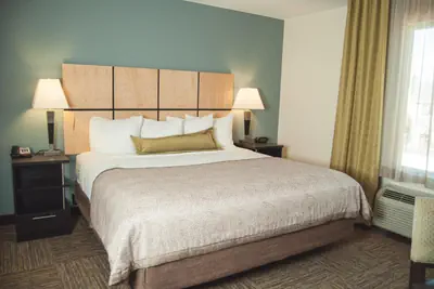 Photo 2 - Candlewood Suites Fort Collins by IHG