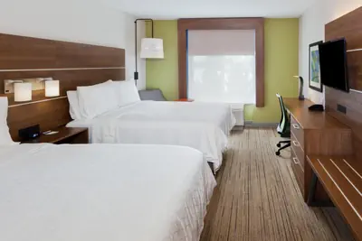 Photo 4 - Holiday Inn Express Hotel & Suites Dothan North by IHG