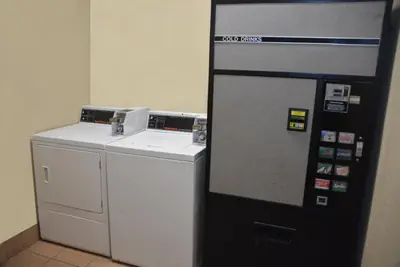 Photo 5 - Quality Inn & Suites Dublin