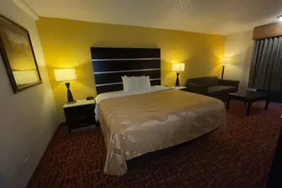 Photo 5 - Quality Inn Fort Smith I-540
