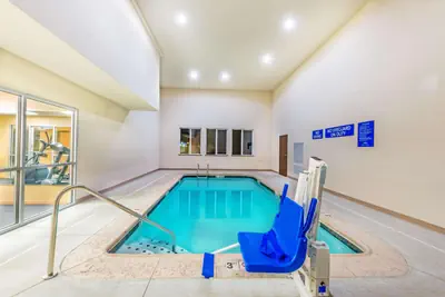 Photo 5 - SureStay Studio By Best Western El Dorado