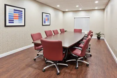 Photo 4 - Holiday Inn Express Rome-East by IHG