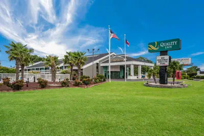 Photo 2 - Quality Inn Greenville near University