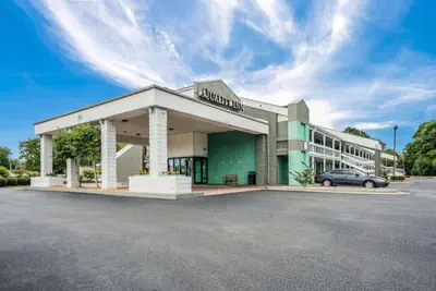 Photo 3 - Quality Inn Greenville near University