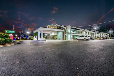 Photo 5 - Quality Inn Greenville near University