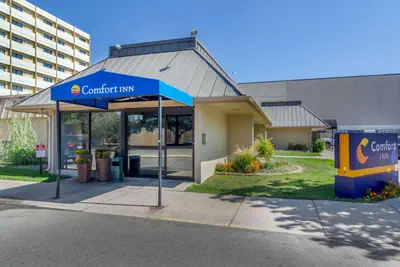 Photo 2 - Holiday Inn Express Denver Central - North