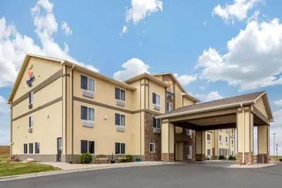 Photo 2 - Comfort Inn & Suites Sterling
