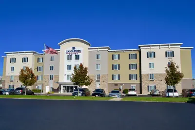 Photo 2 - Candlewood Suites Columbus - Grove City by IHG