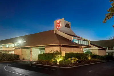 Photo 2 - Red Roof Inn Columbus Northeast Westerville