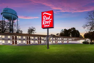 Photo 4 - Red Roof Inn St George, SC