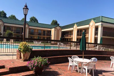 Photo 3 - Quality Inn Morganton Southeast