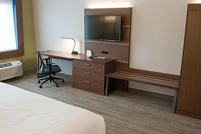 Photo 5 - Holiday Inn Express & Suites Dayton North - Vandalia by IHG