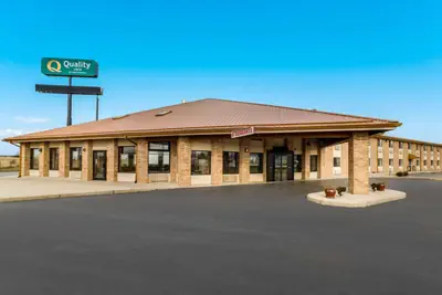 Photo 3 - Quality Inn Effingham North