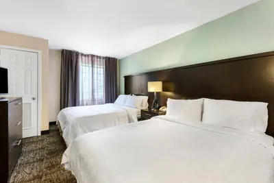 Photo 2 - Staybridge Suites-Philadelphia/Mount Laurel by IHG