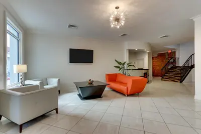 Photo 2 - The Mantissa Hotel
