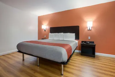 Photo 2 - Motel 6-Suwanee, GA - Gwinnett Center