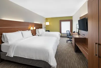 Photo 4 - Holiday Inn Express Statesboro by IHG
