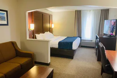 Photo 5 - Comfort Inn & Suites Conway