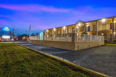 Photo 3 - Motel 6-Americus, GA