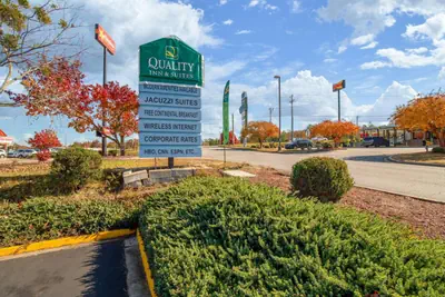 Photo 2 - Quality Inn West Columbia - Cayce