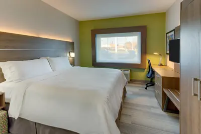 Photo 4 - Holiday Inn Express - Cincinnati North - Monroe by IHG