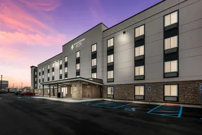Photo 4 - WoodSpring Suites Linden