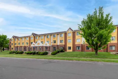 Photo 3 - Quality Inn Overland Park Kansas City