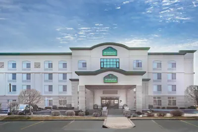 Photo 3 - Wingate by Wyndham Tinley Park
