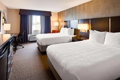 Photo 3 - Best Western Muscatine - Pearl City Hotel