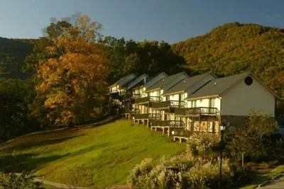 Photo 3 - Kingwood Resort & Golf Club