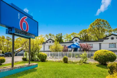 Photo 5 - Motel 6-Toms River, NJ