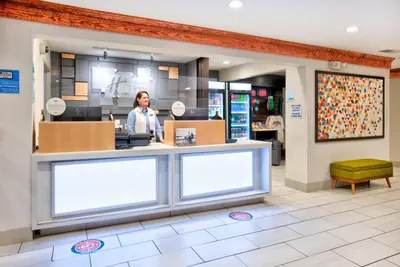 Photo 2 - Holiday Inn Express - Hope by IHG