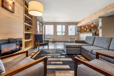 Photo 2 - Comfort Inn & Suites Liverpool - Syracuse North