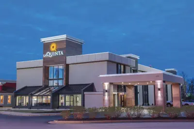 Photo 3 - La Quinta by Wyndham Festus - St. Louis South