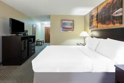 Photo 4 - Days Inn by Wyndham Plattsburgh