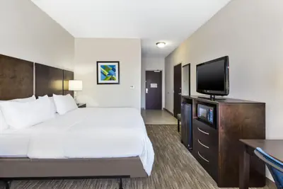 Photo 2 - Holiday Inn Express Chillicothe East by IHG