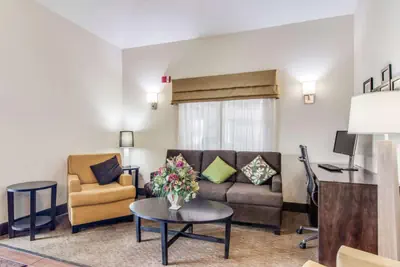 Photo 5 - Sleep Inn Austintown - Youngstown, West
