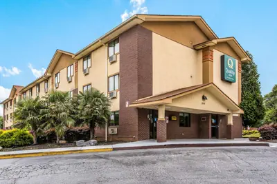 Photo 2 - Quality Inn Atlanta Airport-Central