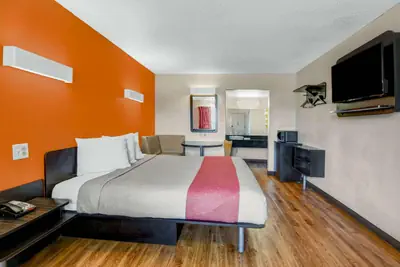 Photo 4 - Motel 6-Calhoun, GA