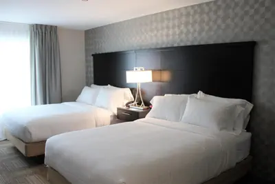 Photo 3 - Staybridge Suites Miamisburg by IHG