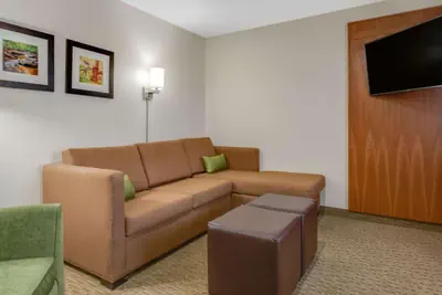 Photo 5 - Comfort Inn Millersburg