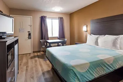 Photo 3 - SureStay Hotel By Best Western Olathe