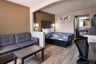 Photo 2 - SureStay Hotel By Best Western Olathe
