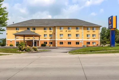 Photo 2 - Comfort Inn Muscatine near Hwy 61
