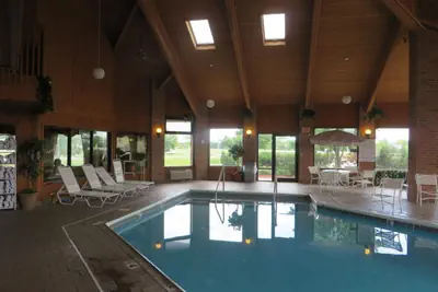 Photo 3 - Baymont by Wyndham Boone