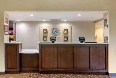 Photo 3 - Comfort Suites Hanes Mall