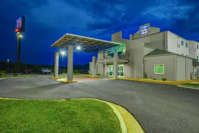 Photo 3 - Motel 6-Montgomery, AL - Airport