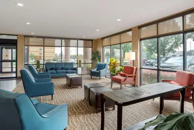 Photo 5 - Comfort Suites Oxford I-20 exit 188