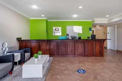 Photo 3 - Quality Inn & Suites Demopolis
