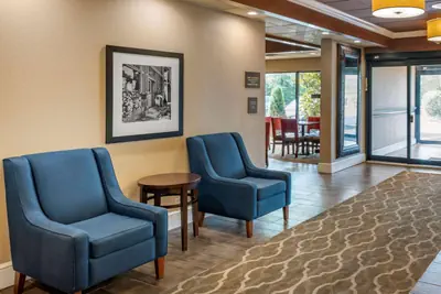 Photo 5 - Comfort Inn Oxford - University Area